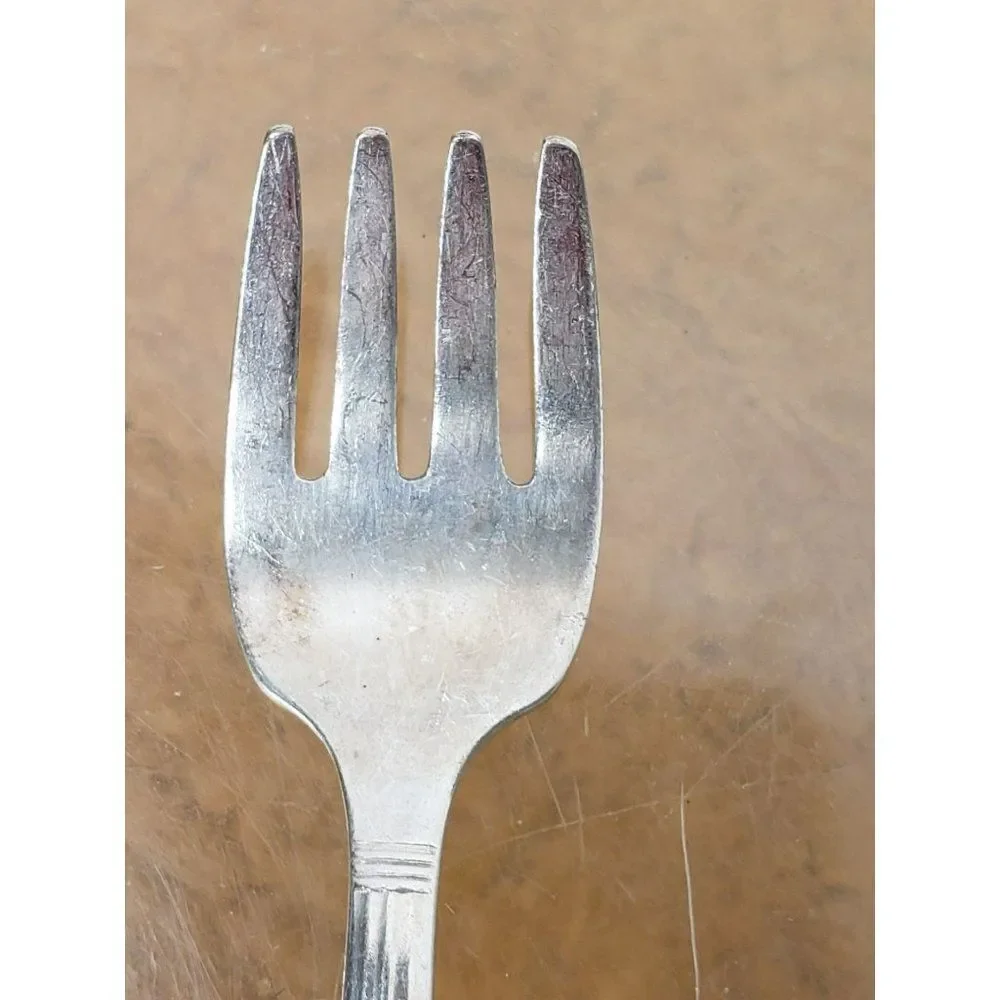 Oneida Silverplate CORONATION Youth‎ / Dessert Fork COMMUNITY